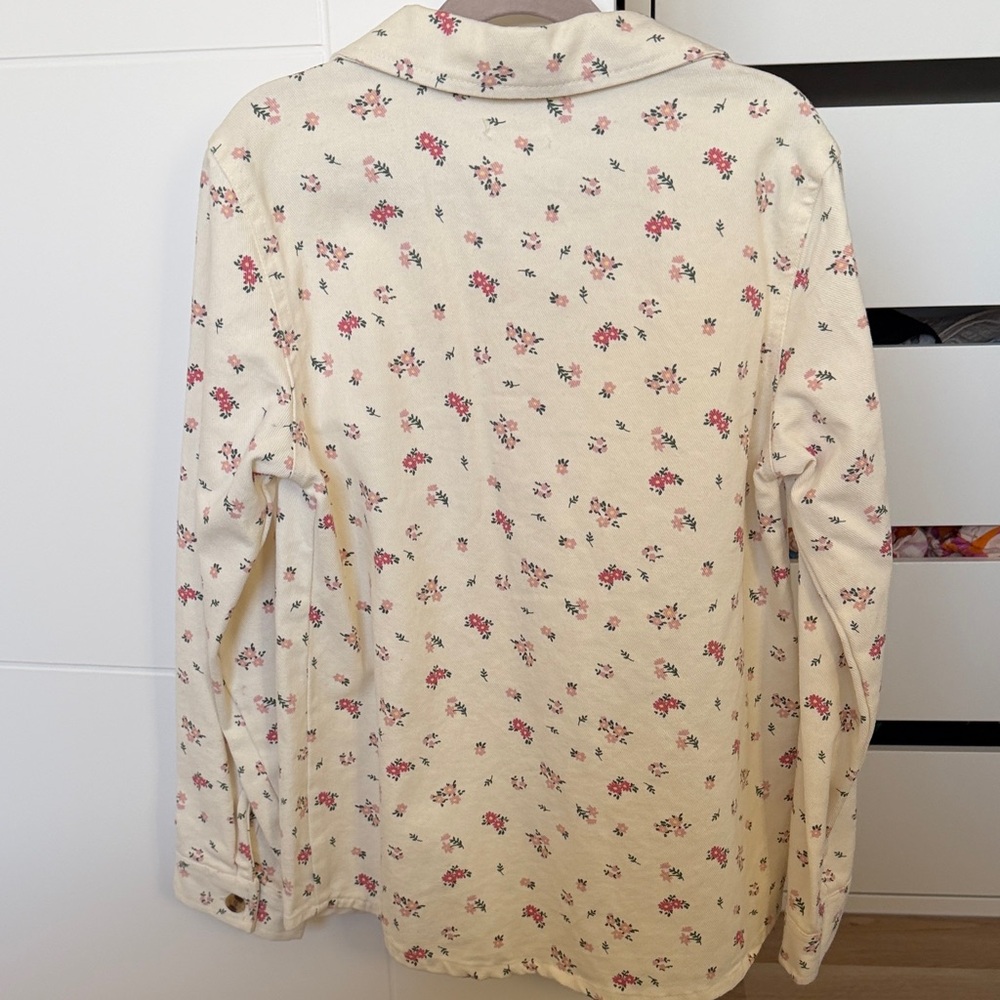 Floral Button-Up Shirt jacket - Picture 6 of 7